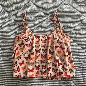 Kortni Jeane Medium Butterflies Swing Top GUC